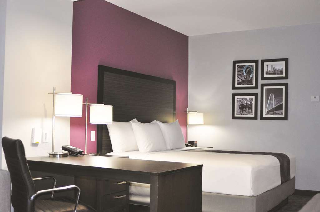 La Quinta By Wyndham Dallas Grand Prairie North Номер фото