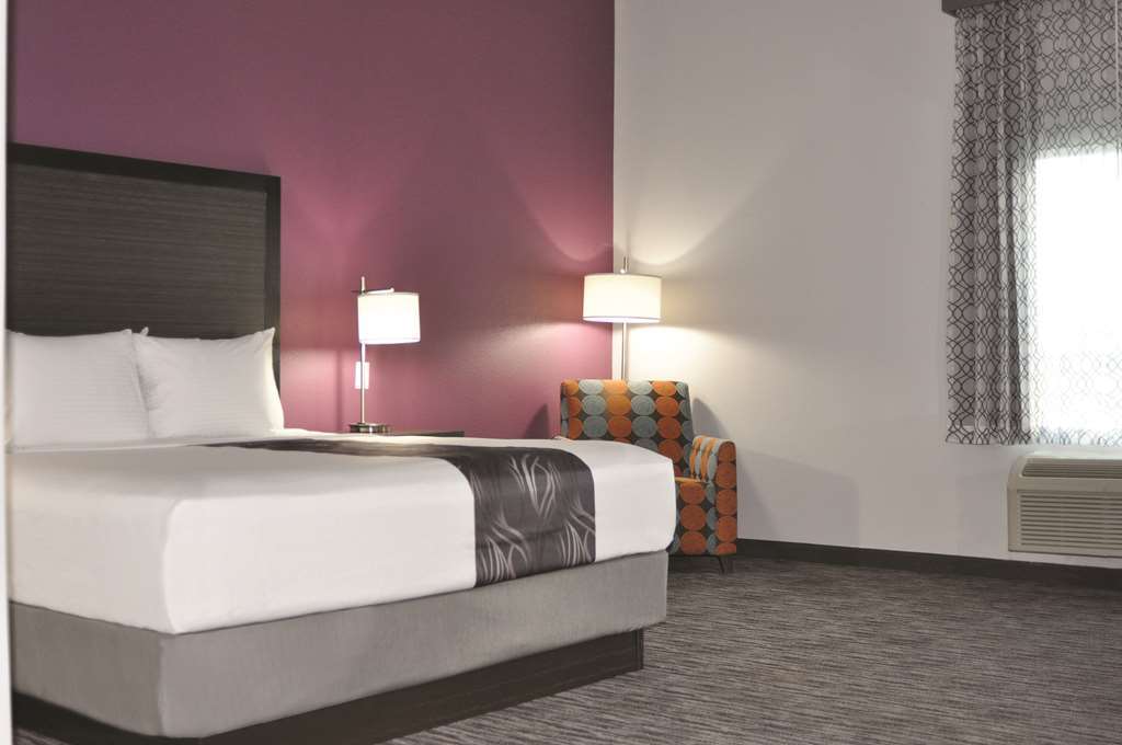 La Quinta By Wyndham Dallas Grand Prairie North Номер фото